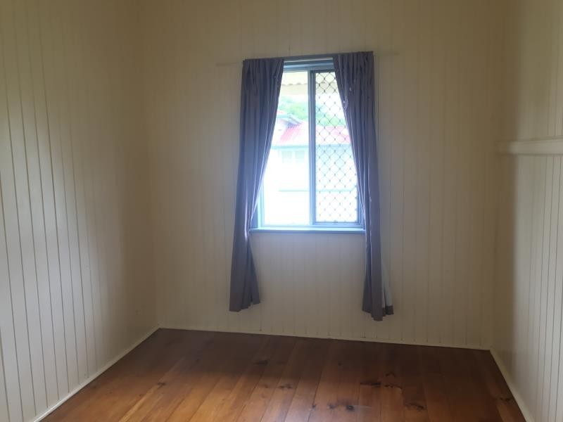 6 Brae Street, The Range QLD 4700
